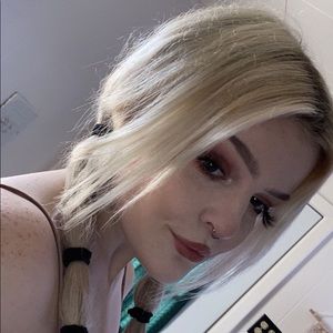 Meet your Posher, Jade